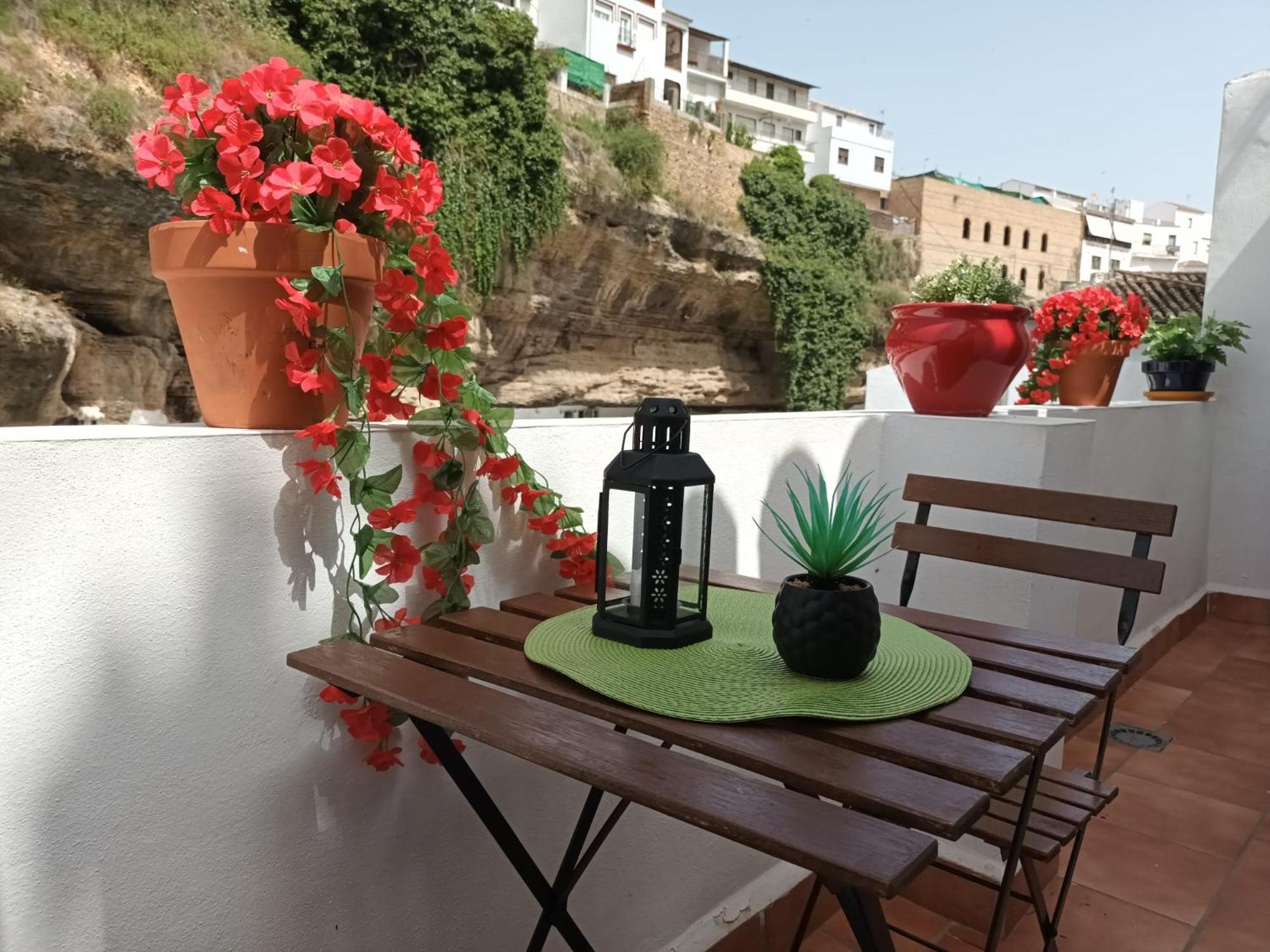 Casa Bajo La Roca Villa Setenil De Las Bodegas ภายนอก รูปภาพ